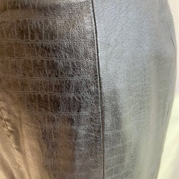 GENUINE BLACK LEATHER COCODRILE STAMP MIDI PENCIL SKIRT SZ 8 PREPPY EMO GOTHIC - Picture 7 of 16